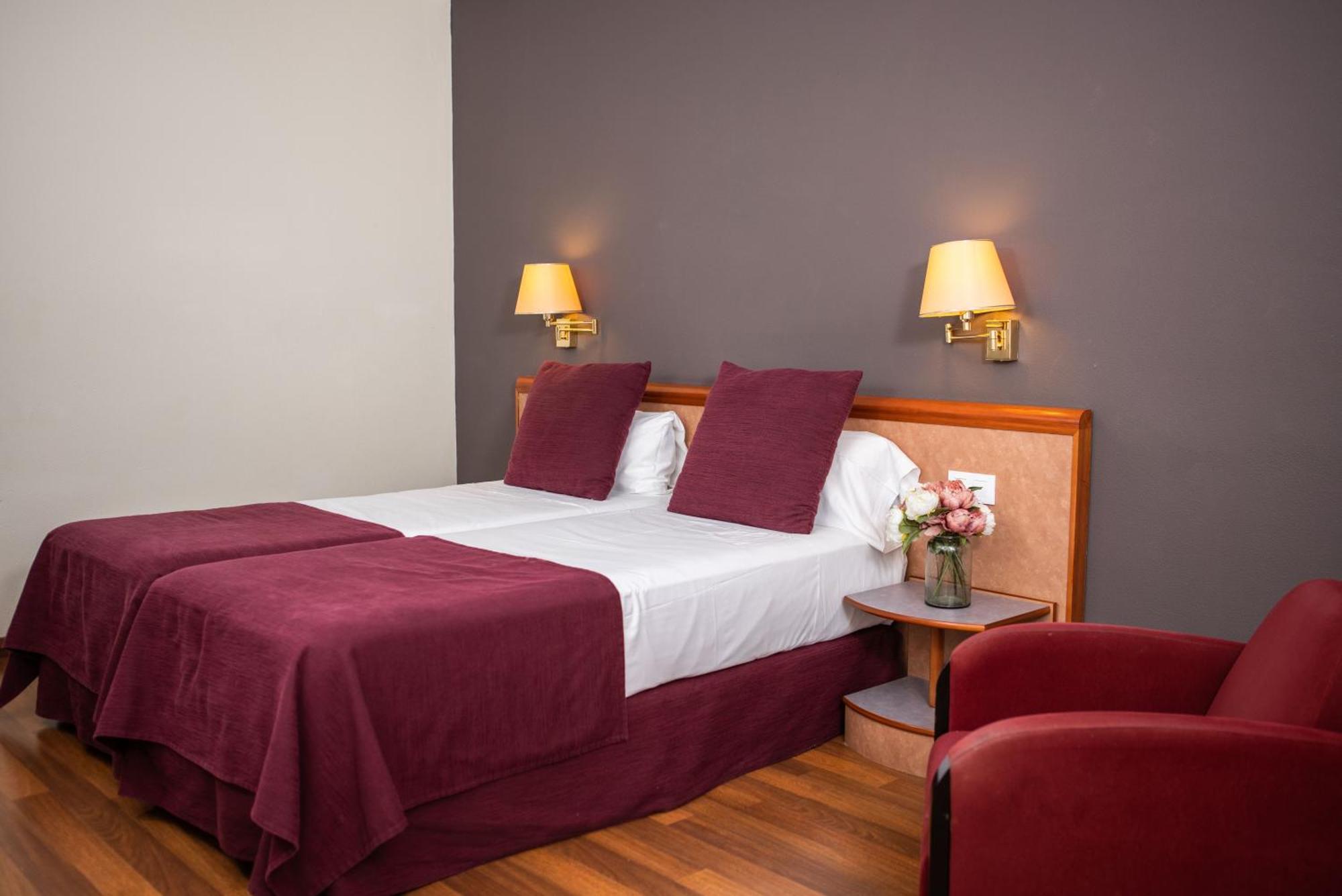 Rvhotels Spa Vila De Caldes - Adults Only Caldes De Montbui Room photo